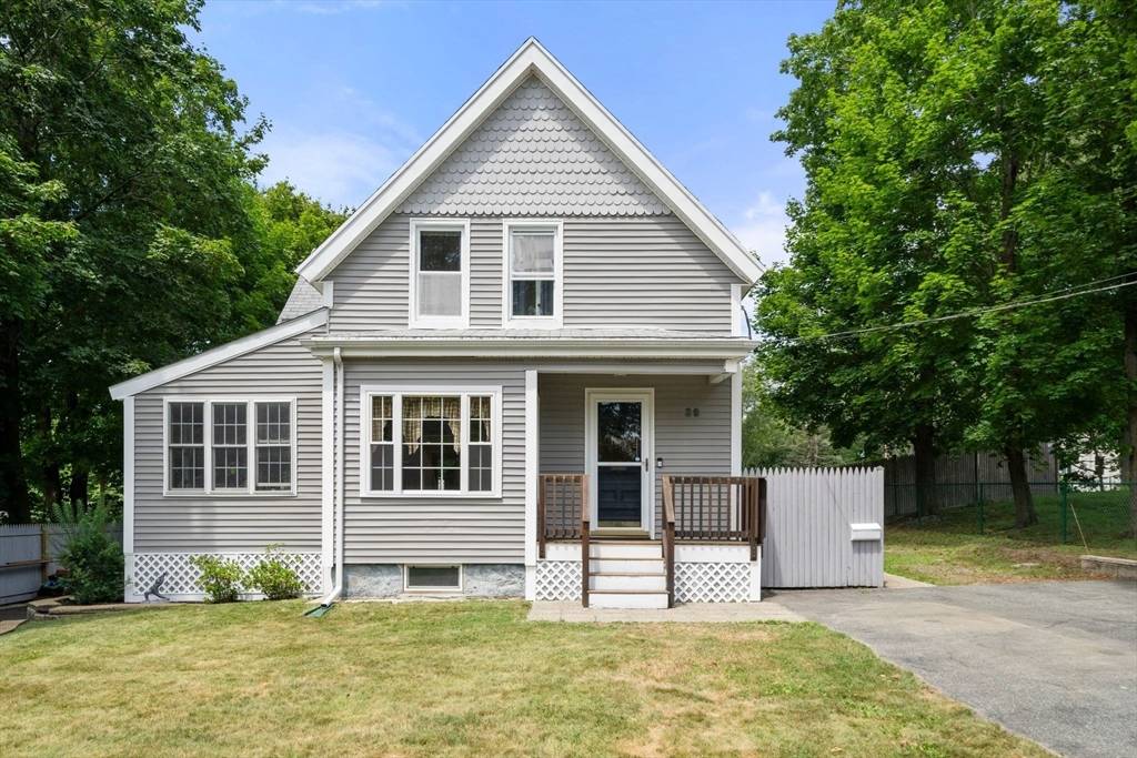 Stoughton, MA 02072,39 Talbot St