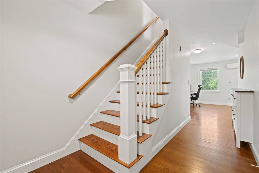 Maynard, MA 01754,215 Main Street #3