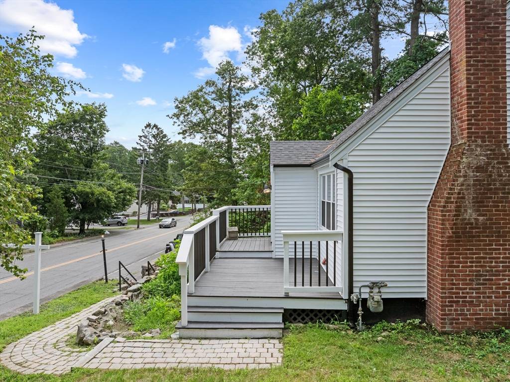 Stoughton, MA 02072,578 Central St