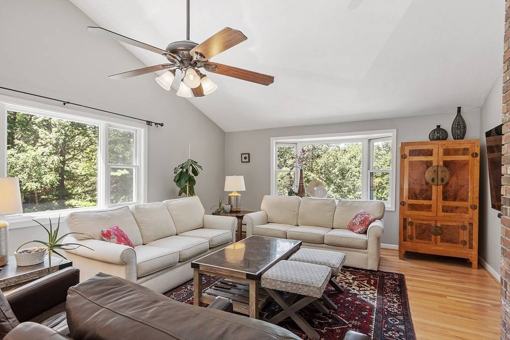 Sterling, MA 01564,16 Birch Dr