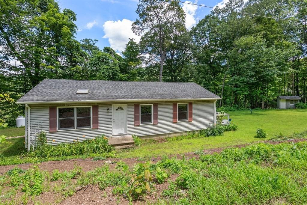 Russell, MA 01071,75 Laurel Rd