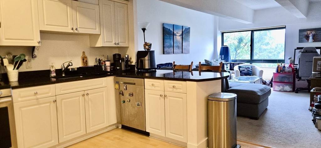 Boston, MA 02129,42 8th #3414