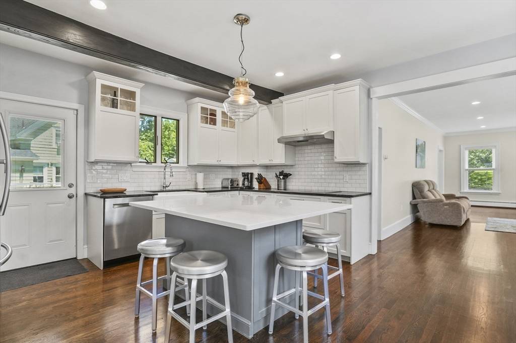 Natick, MA 01760,5 Waban St