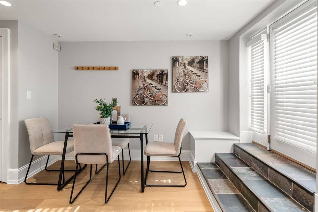 Boston, MA 02118,8 Concord Sq #1