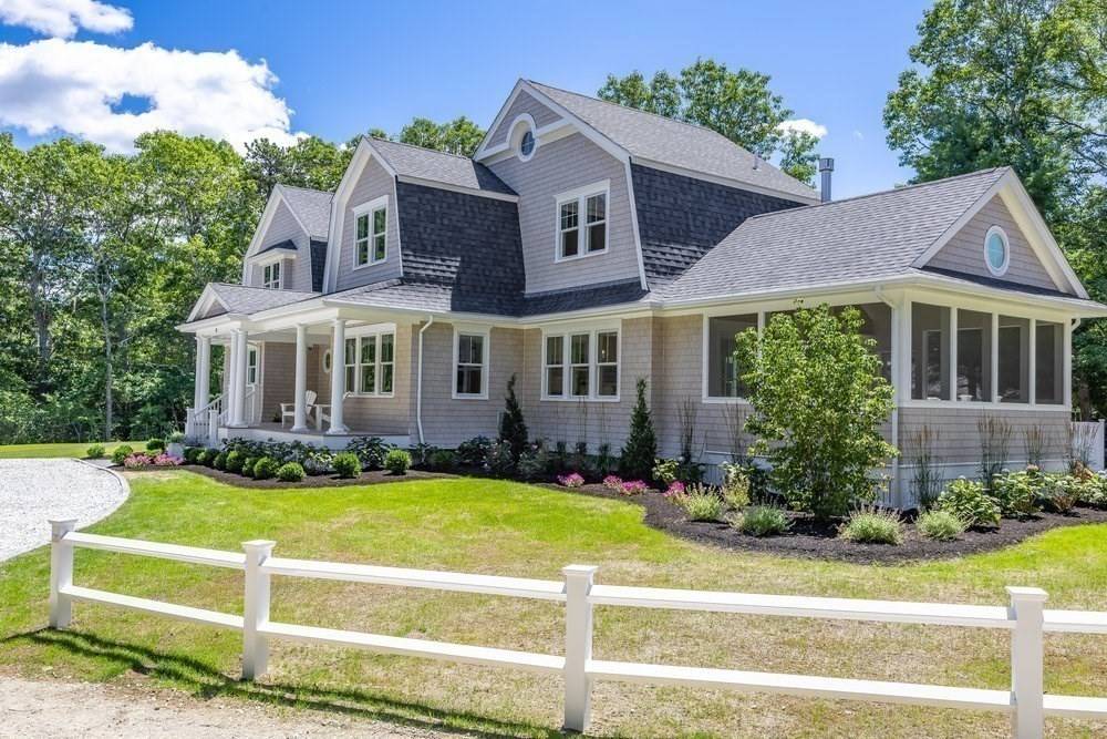 Falmouth, MA 02556,8 Darylane