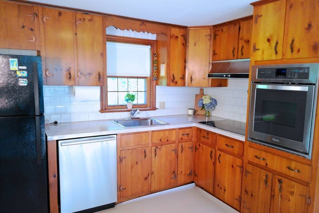 Yarmouth, MA 02664,1 Winsome Road