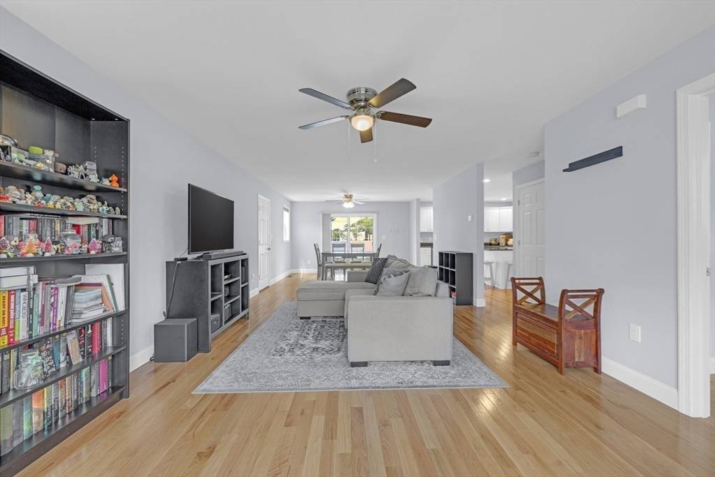 Lowell, MA 01852,29 Marriner Street