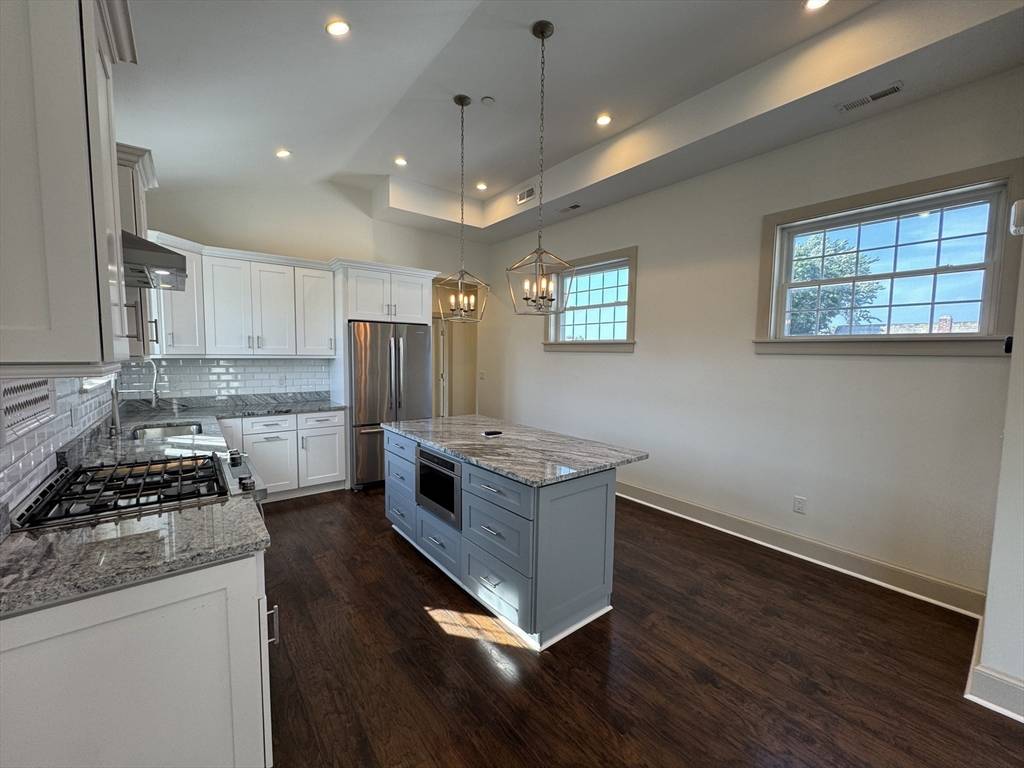 Somerville, MA 02145,130 Walnut Street #C
