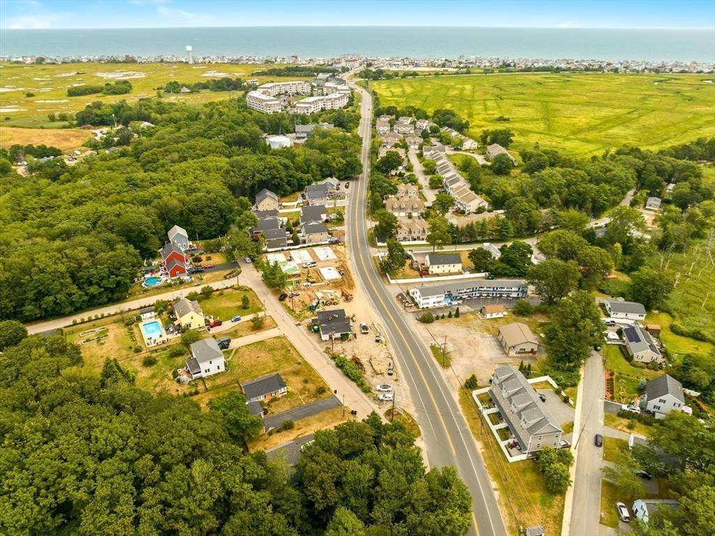 Salisbury, MA 01952,2 Old County Rd #7