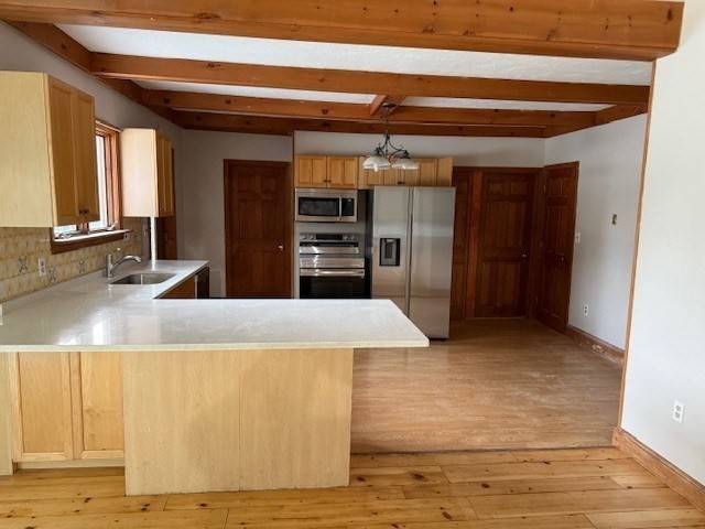 Holbrook, MA 02343,375 S Franklin St #1