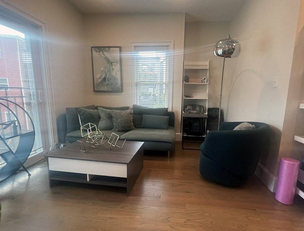 Boston, MA 02128,159 Bennington Street #2