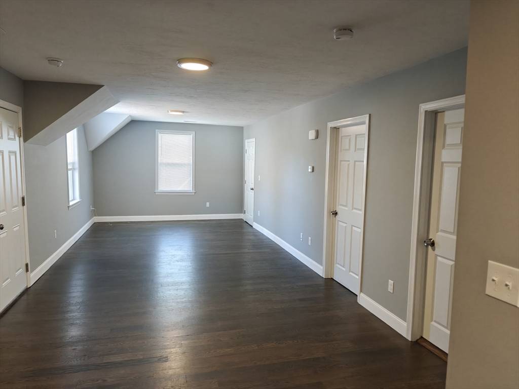 Lynn, MA 01905,105 Holyoke Street #2
