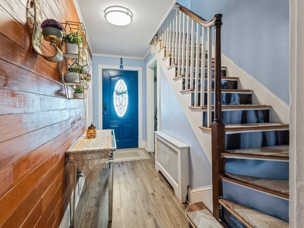 Southbridge, MA 01550,28 Maple