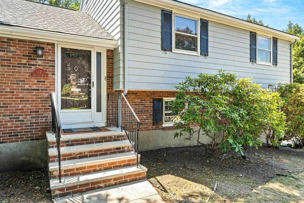 Winchester, MA 01890,17 Dennett Road
