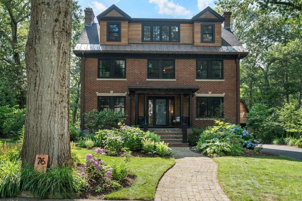 Milton, MA 02186,76 Cliff Rd