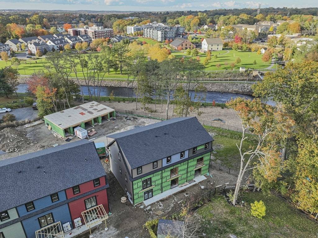 Canton, MA 02021,85 Neponset Street #85