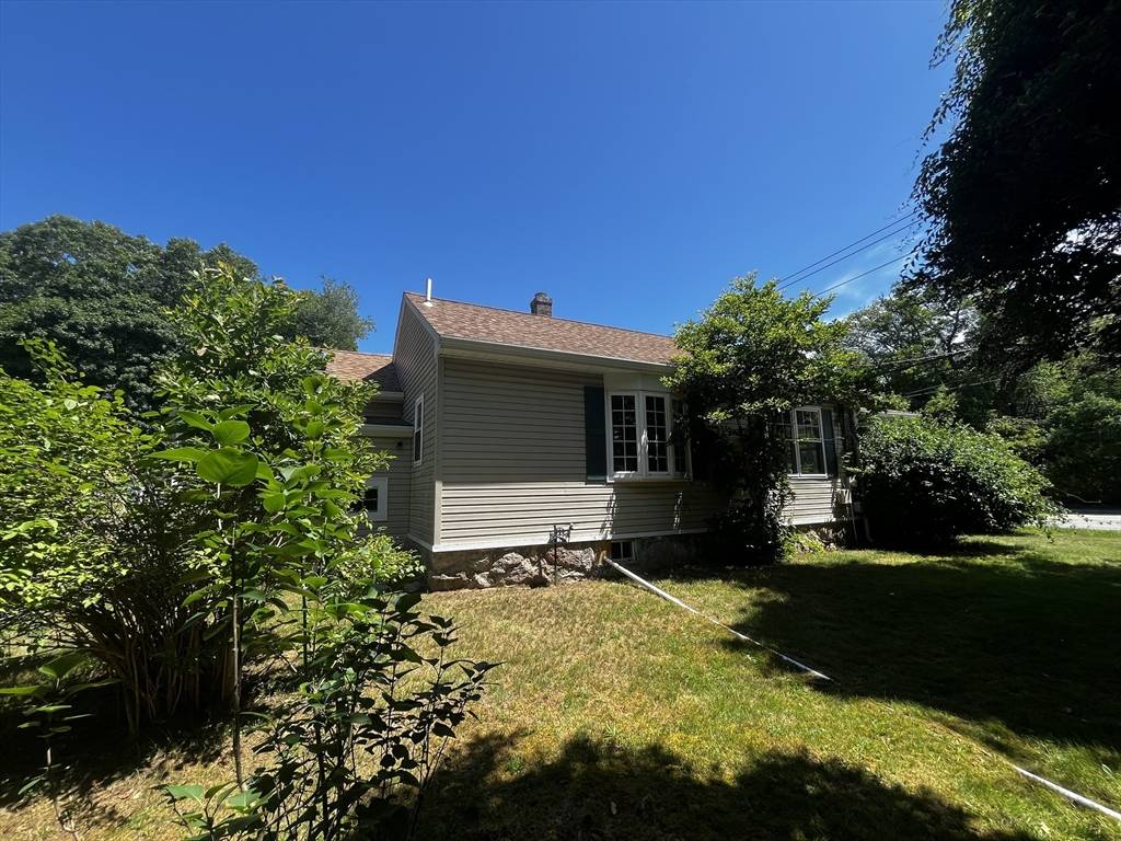 Marion, MA 02738,703 Mill St