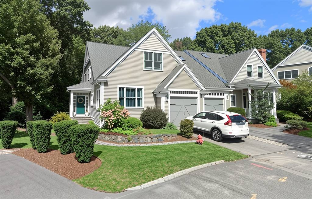 Reading, MA 01867,31 Green Maadow Dr #1