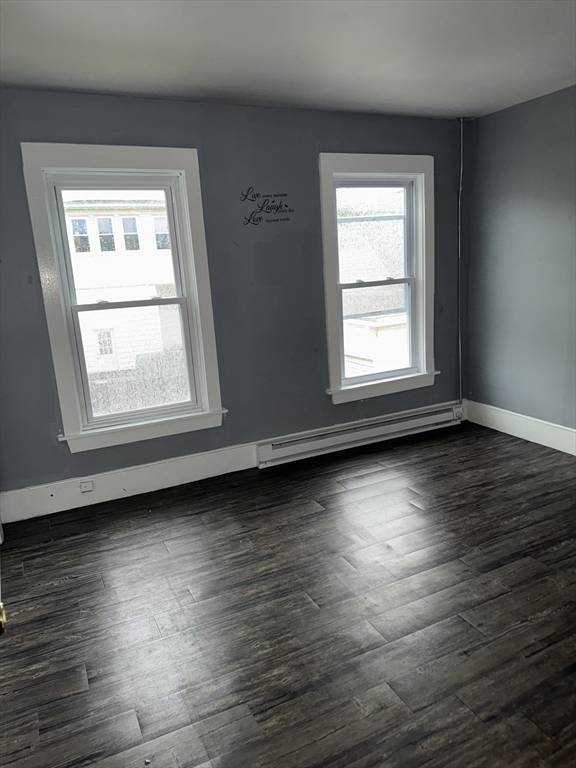Holyoke, MA 01040,33 Lincoln #33