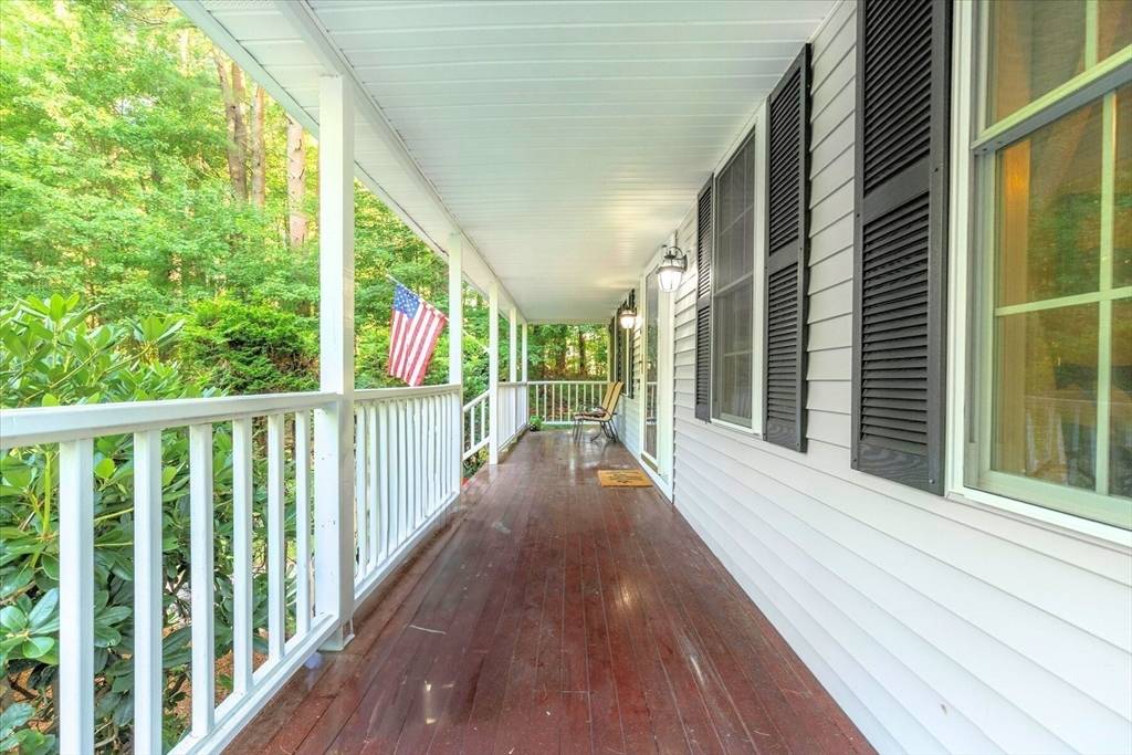 Franklin, MA 02038,4 Tobacco Rd