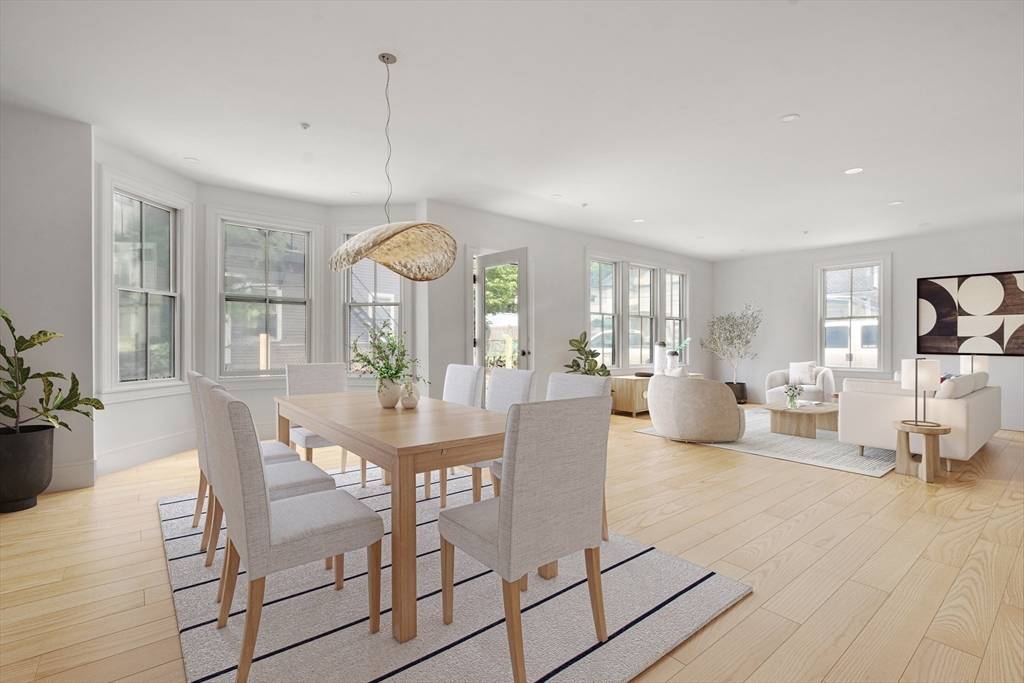 Brookline, MA 02445,12 Goodwin Place #Unit 12-1