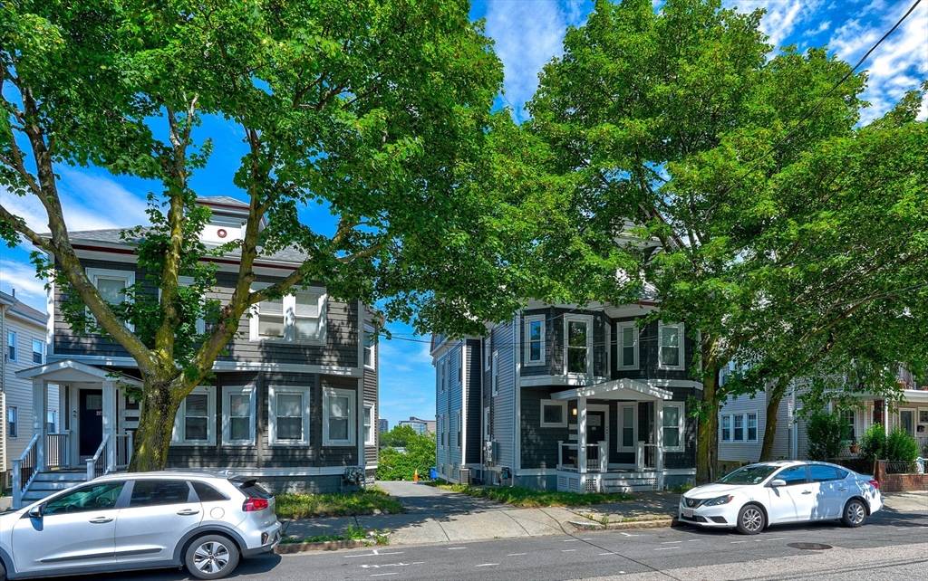 Somerville, MA 02143,285 Medford St #1