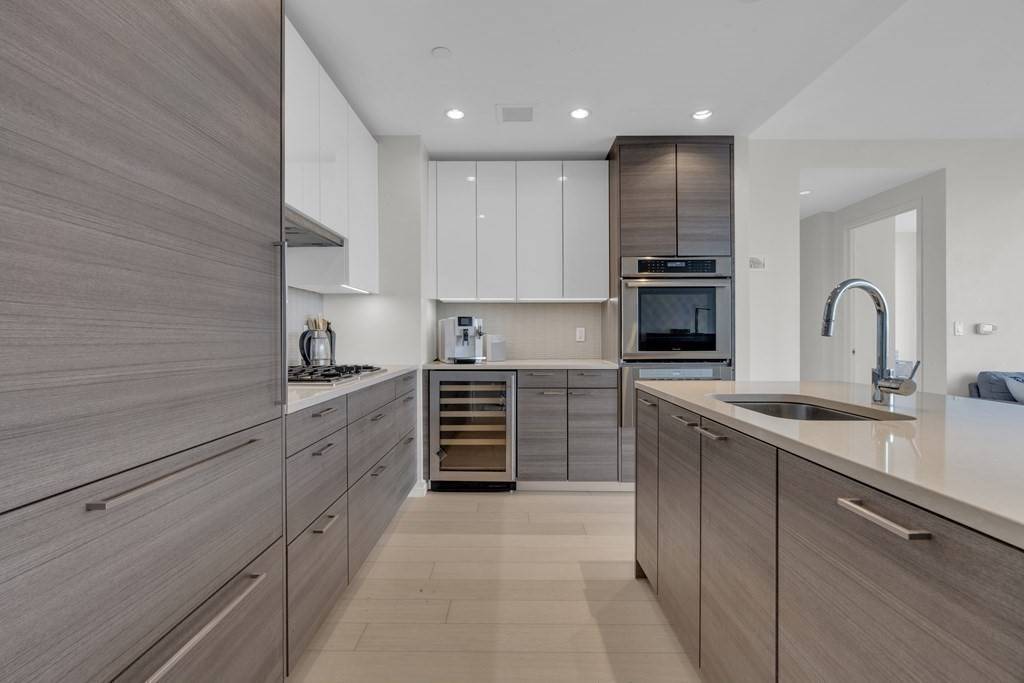 Boston, MA 02110,1 Franklin St #3212
