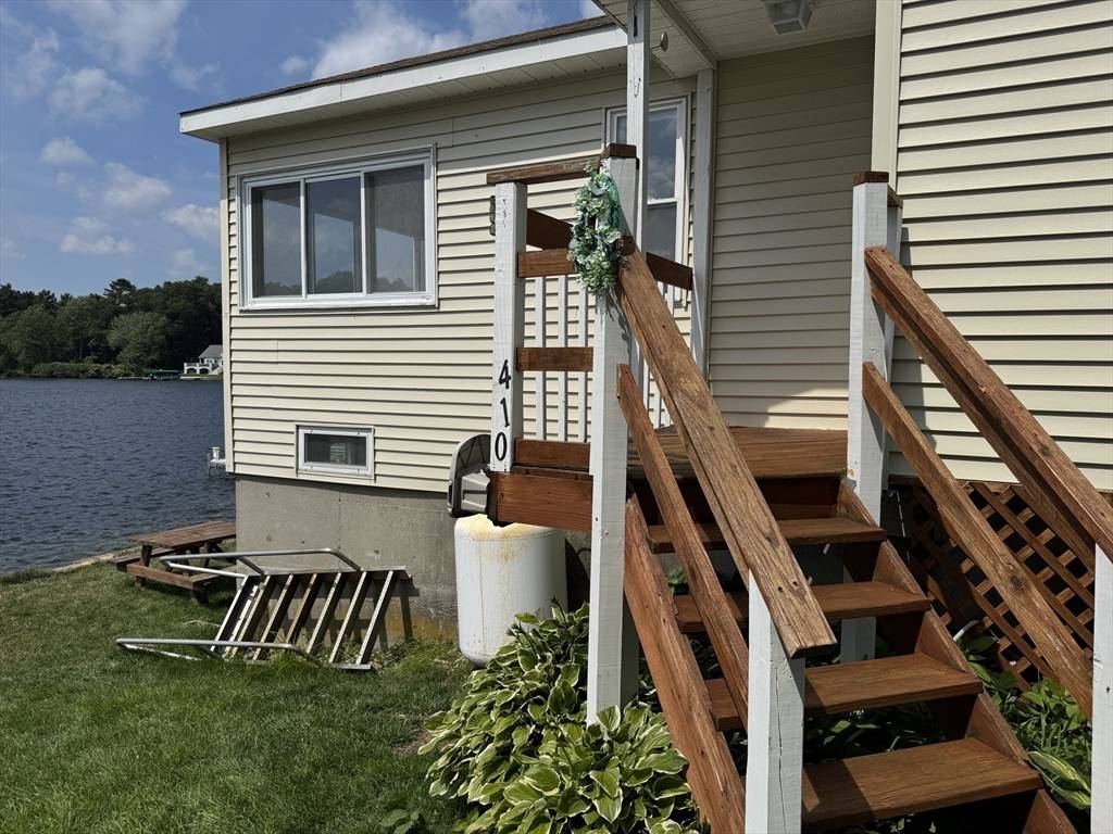 Wrentham, MA 02093,410 Eastside Road #0