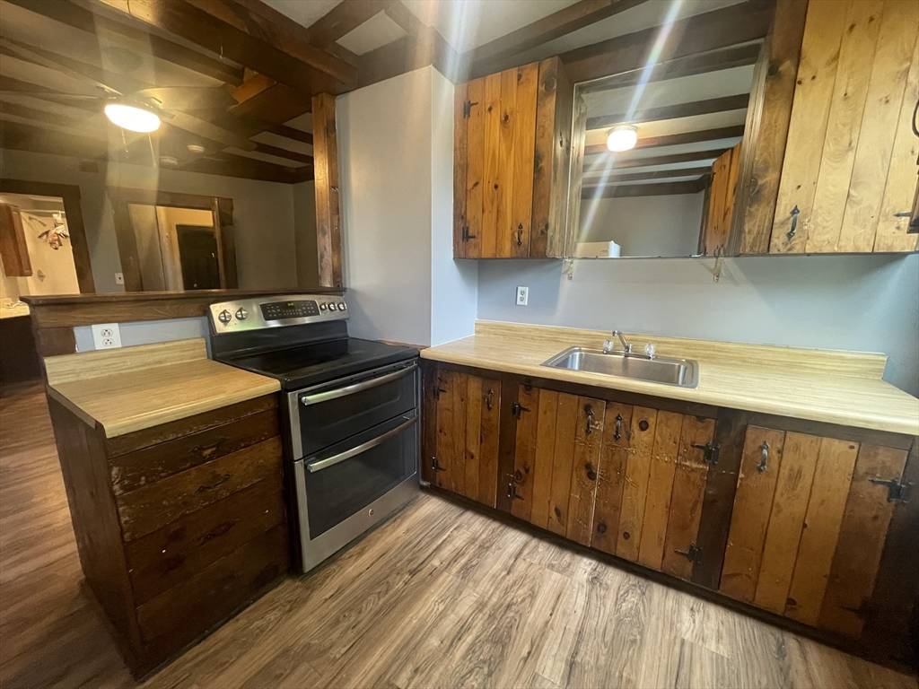 Gardner, MA 01440,16 Oriole Street #2
