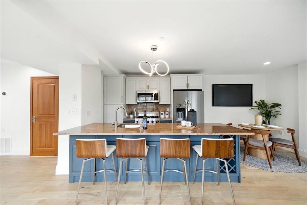 Cambridge, MA 02140,2440 Massachusetts Ave #41