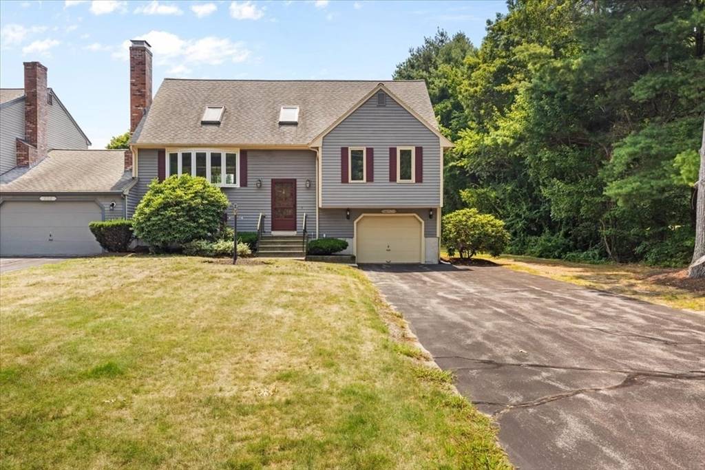 Bridgewater, MA 02324,201 Comfort St #201