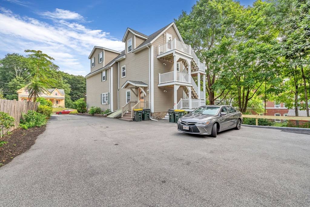 Franklin, MA 02038,37 Winter St