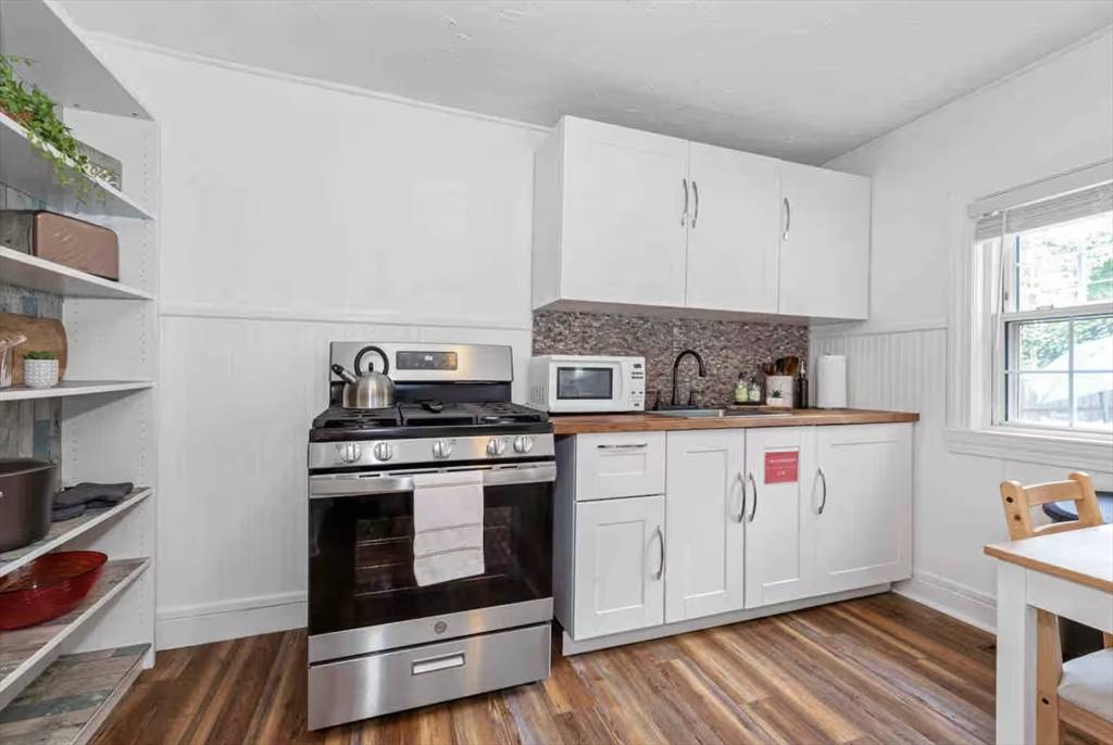 Dedham, MA 02026,330 East Street #0
