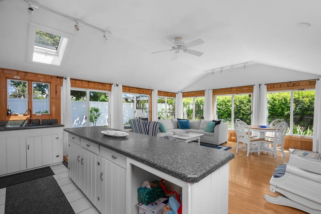 Harwich, MA 02646,5 Highland Lane