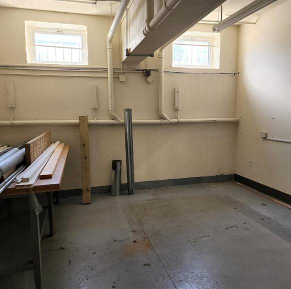 Boston, MA 02132,1864 Centre St