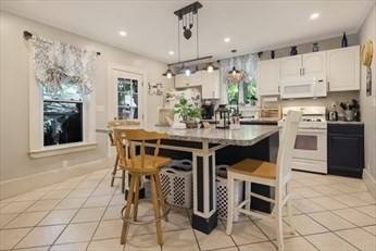 Amesbury, MA 01913,204 Elm