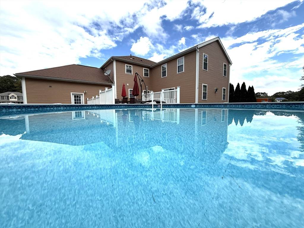 Dudley, MA 01571,57 Eagle Dr