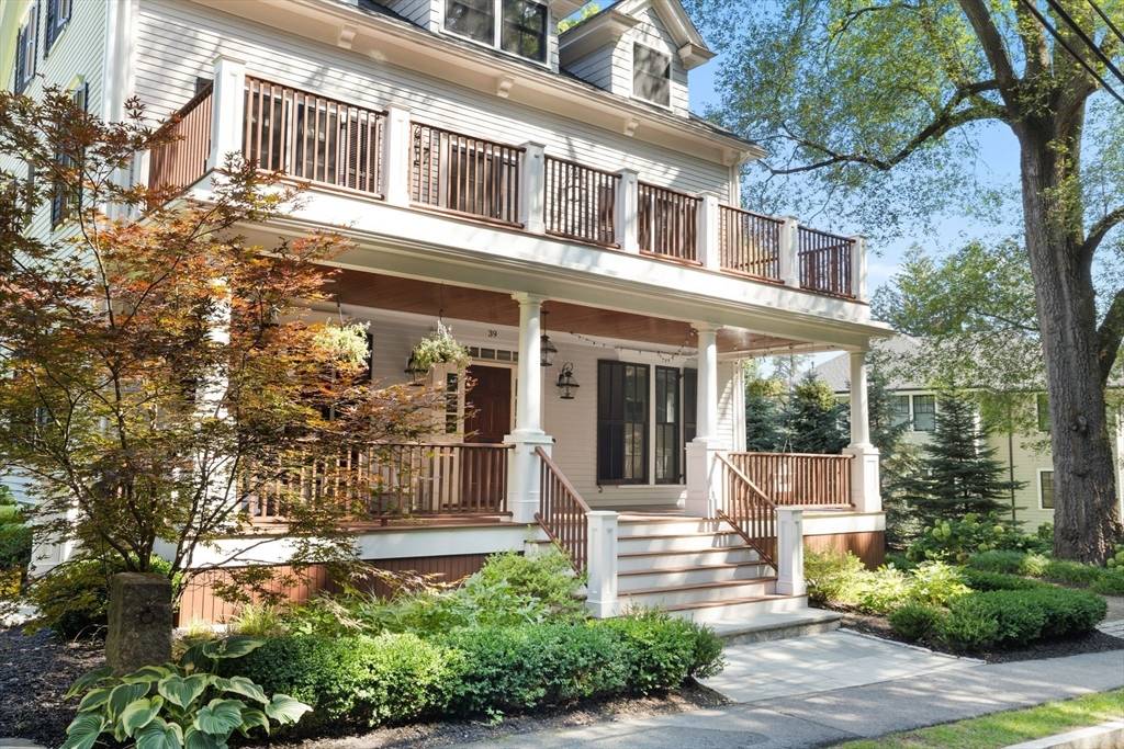 Newton, MA 02466,39 Hawthorne Ave