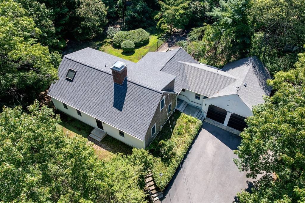 Carver, MA 02330,86 Plymouth St