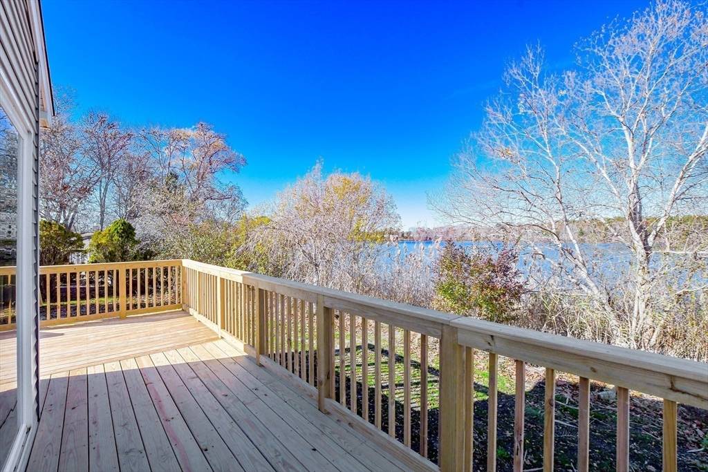 Wareham, MA 02538,3040 Cranberry Hwy #16