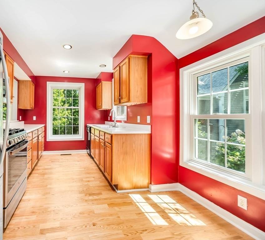 Acton, MA 01720,128 Audubon Dr #128