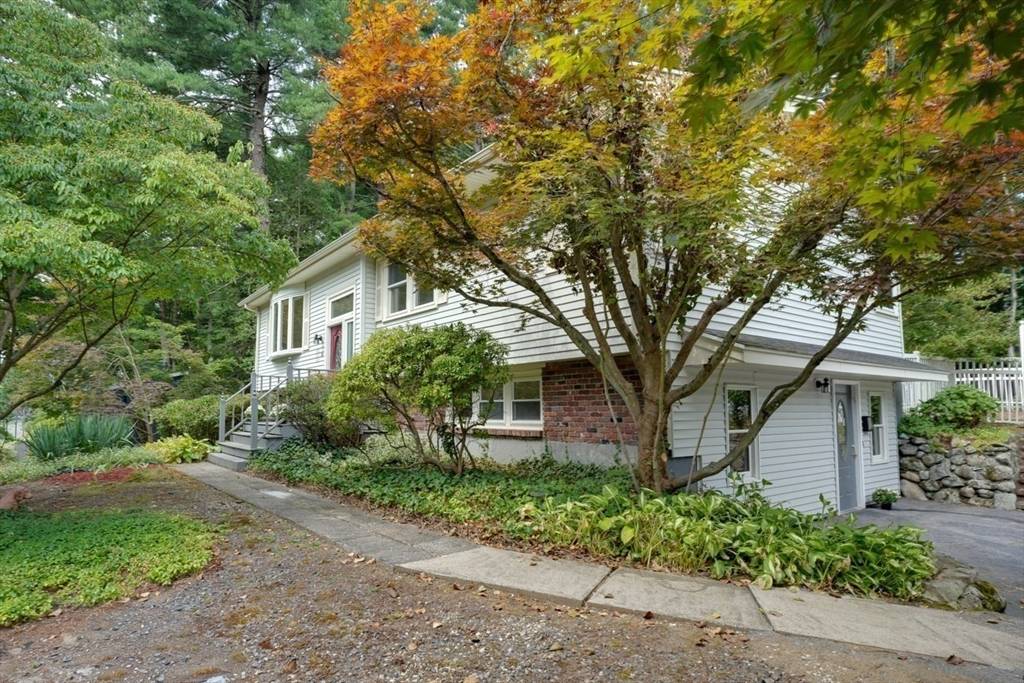 Framingham, MA 01701,56 Oakvale Rd