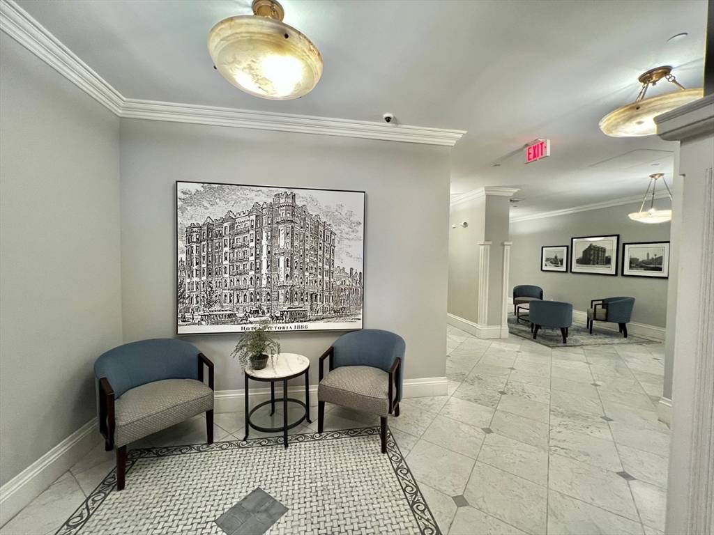 Boston, MA 02116,271 Dartmouth #6-B