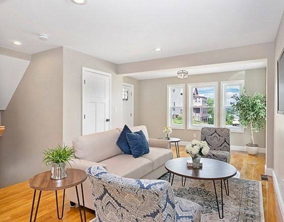 Medford, MA 02155,68 Edward Street #1