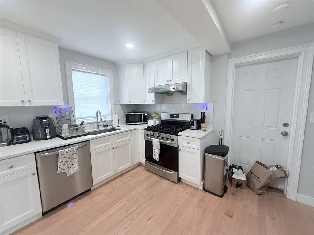 Quincy, MA 02170,226R Arlington Street #1