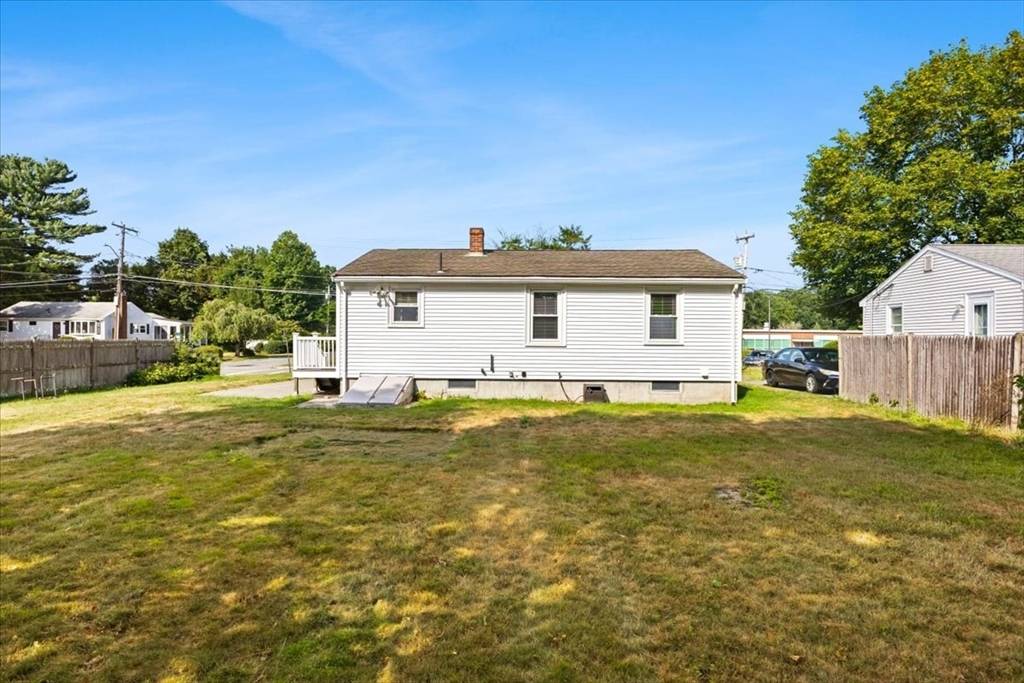 Whitman, MA 02382,21 Regal St
