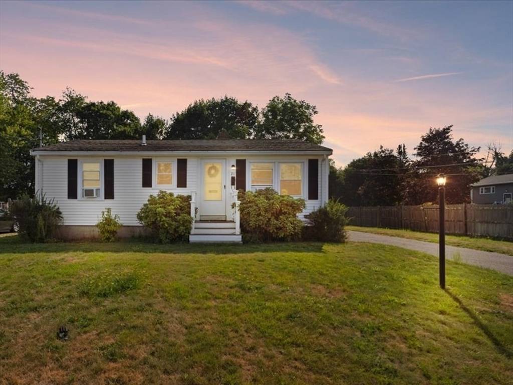 Whitman, MA 02382,21 Regal St