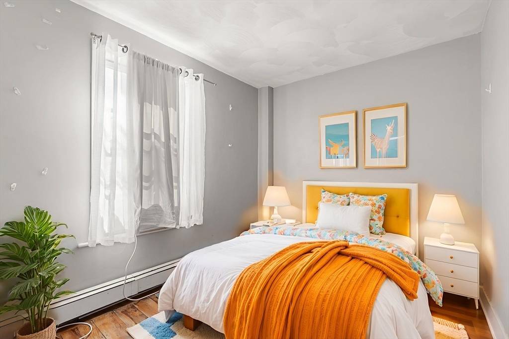 Boston, MA 02122,7 Bloomington St