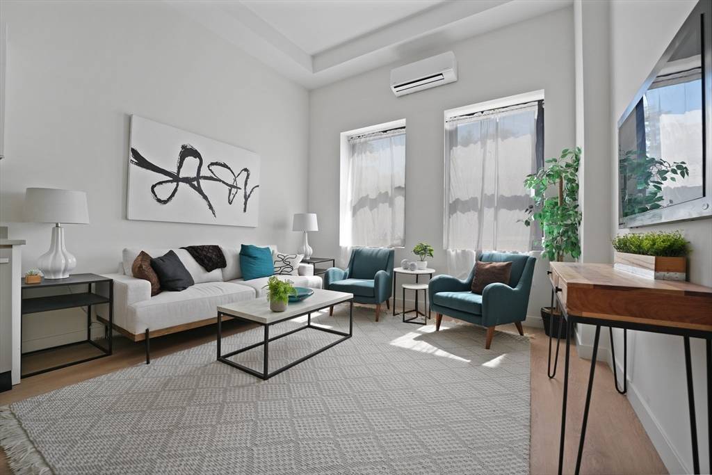 Fall River, MA 02721,403 Division Street #13