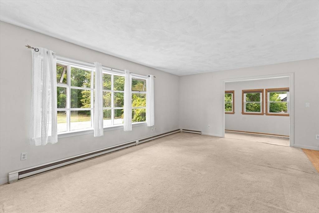 Beverly, MA 01915,15 Scenna Rd